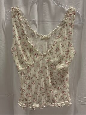 Frankee & Skylarr Cream Floral Ruffle-Trim Camisole Cottagecore Rose Top